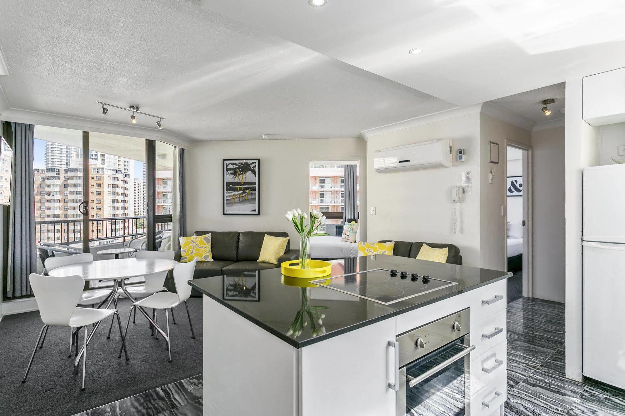 Breakfree Cosmopolitan Aparthotel Gold Coast Exterior foto